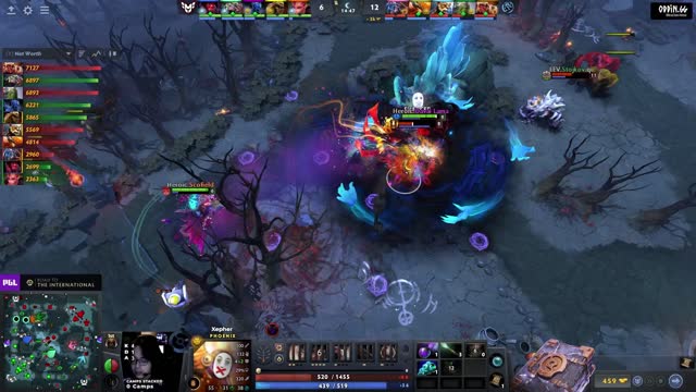 Fake gg expert kills T1.Xepher!