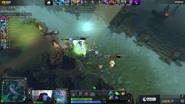 TSpirit.Collapse takes First Blood on RAMZES666!