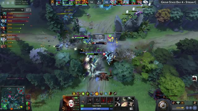 Fnatic.EternaLEnVy kills EG.Arteezy!