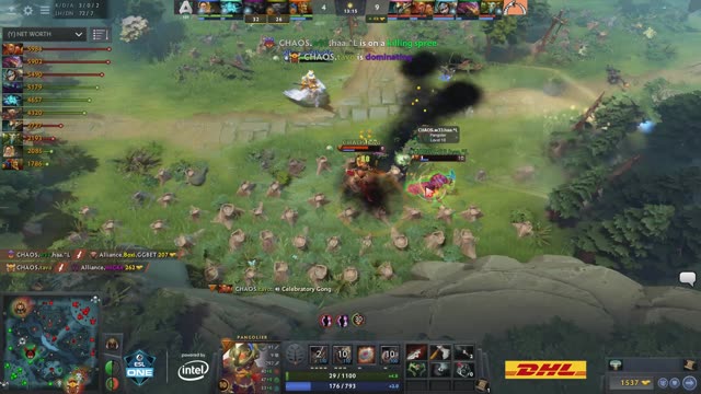 w33 gets a double kill!