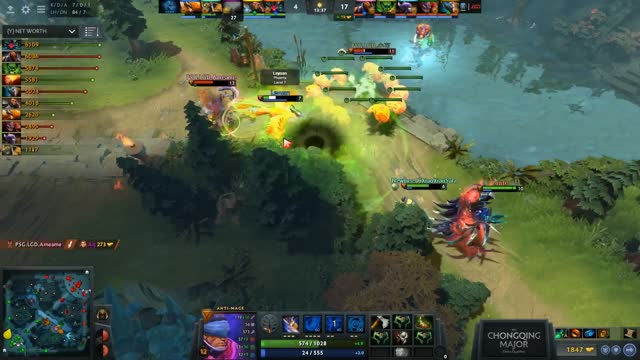 PSG.LGD gets 3 kills!