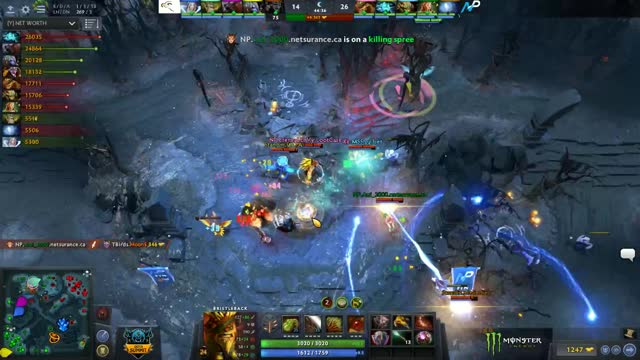 Aui_2000 kills MoonS!