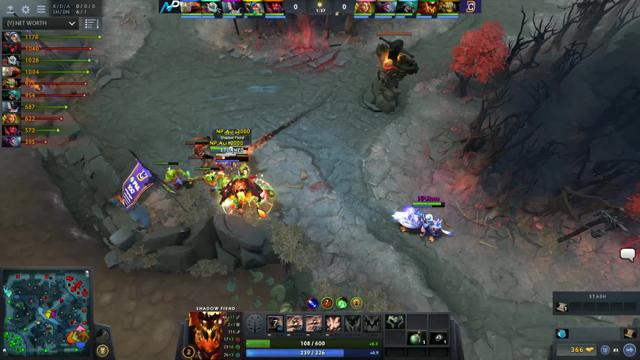 Aui_2000 takes First Blood on w33!