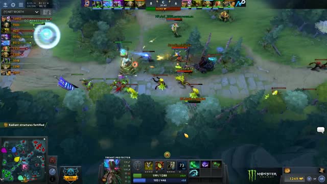 Fnatic.PieLieDie kills DuBu!