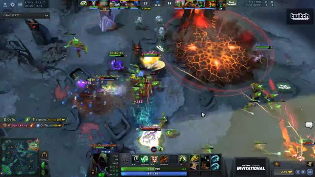 OpTic.CCnC gets a triple kill!