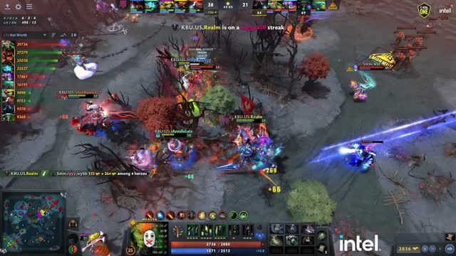 iAnnihilate's triple kill leads to a team wipe!