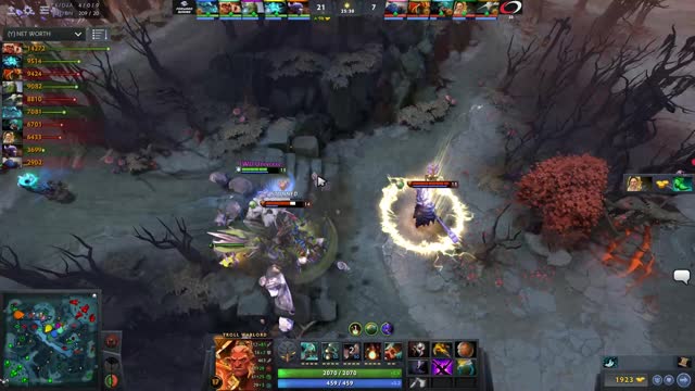 Fnatic.Universe kills Sneyking!