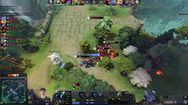 Arteezy takes First Blood on Saksa!