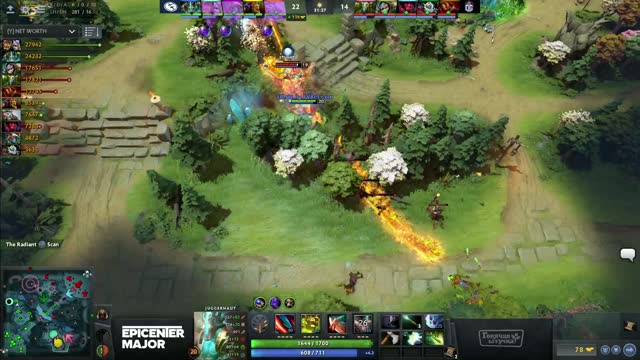 EG.Cr1t- kills Topson!