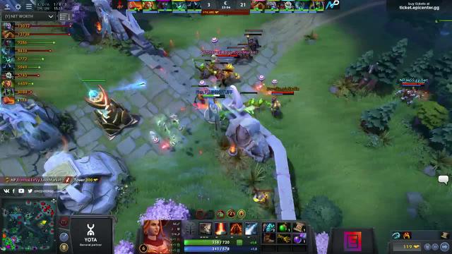 Fnatic.EternaLEnVy kills Fire.FLUFFNSTUFF!