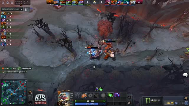 PikaMeng takes First Blood on Fnatic.Jabz!