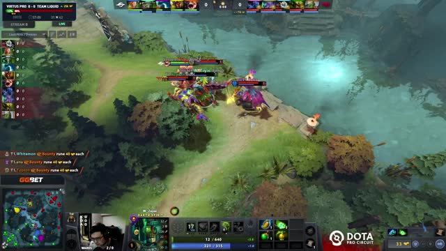 OG.Topson takes First Blood on W_Zayac!
