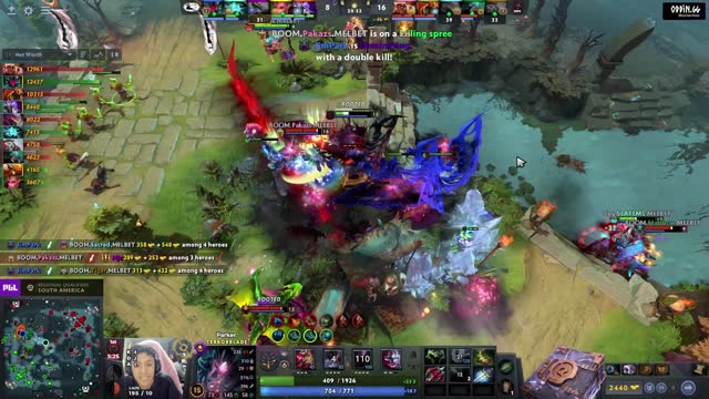 EG.Pakazs gets a triple kill!