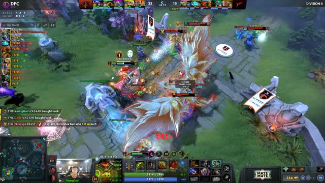 T1.23savage's double kill leads to a team wipe!