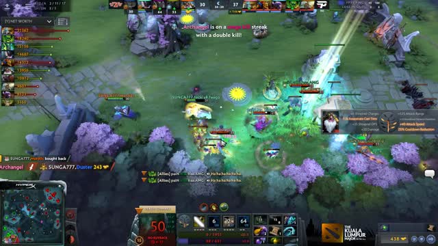 w33's double kill leads to a team wipe!