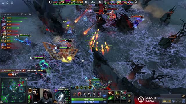 Arteezy gets a triple kill!