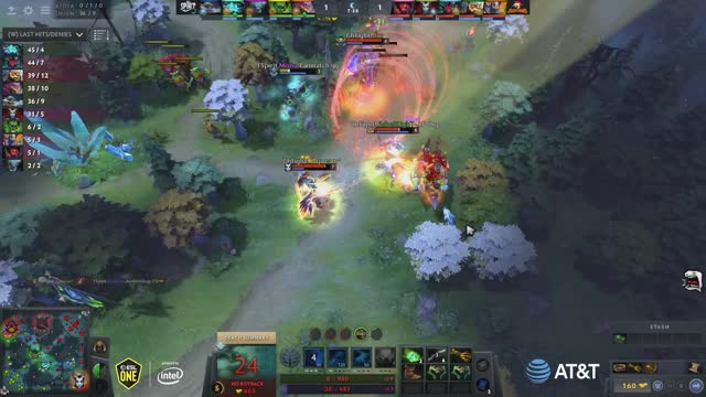 ��C�� gets a double kill!