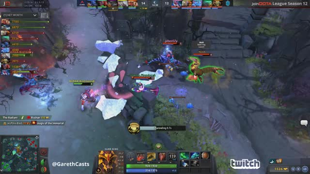 Pingvincek gets a triple kill!