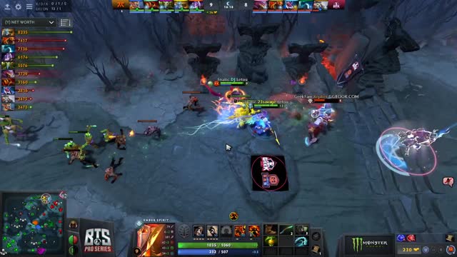 Fnatic.iceiceice kills PikaMeng!