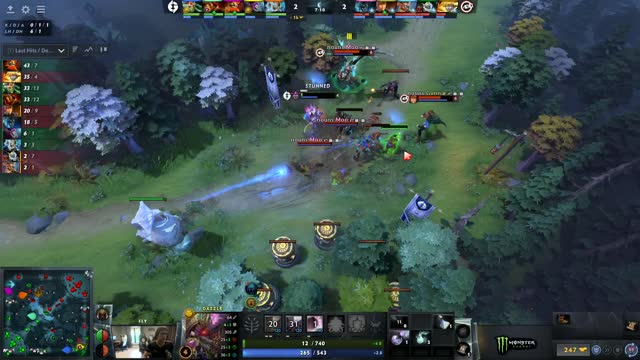 Moo kills EG.Fly!