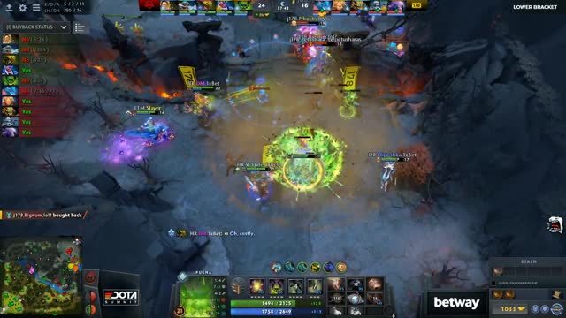 ��d  gets a double kill!