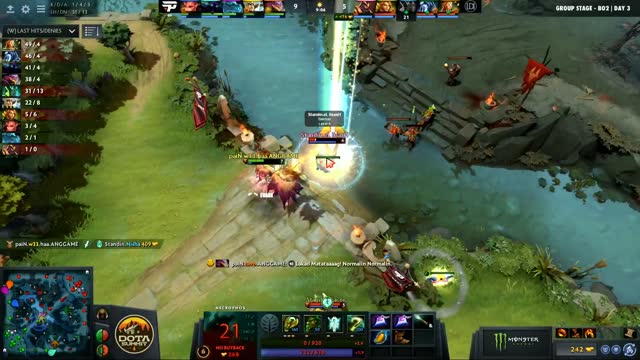 w33 gets a double kill!