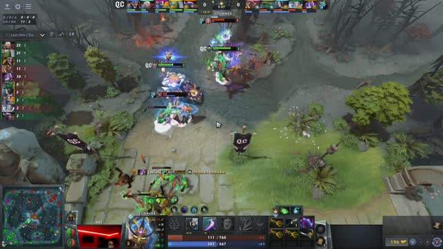 KheZu takes First Blood on oli!