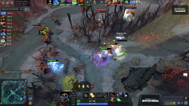 FLee kills Aui_2000!