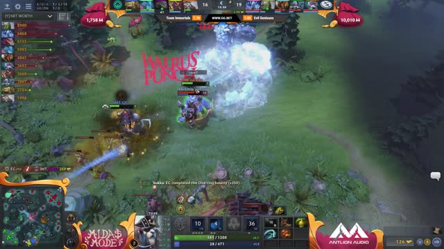 EG.Arteezy gets a triple kill!