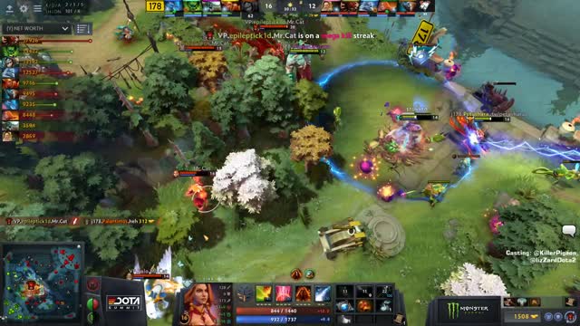 VP.epileptick1d's ultra kill leads to a team wipe!
