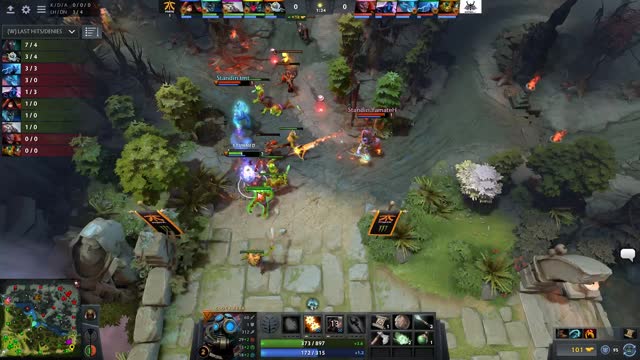 `AlaCrity  - takes First Blood on Fnatic.PieLieDie!