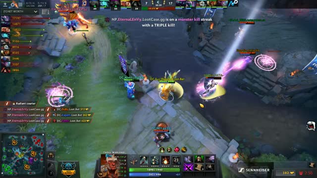 Fnatic.EternaLEnVy gets a triple kill!