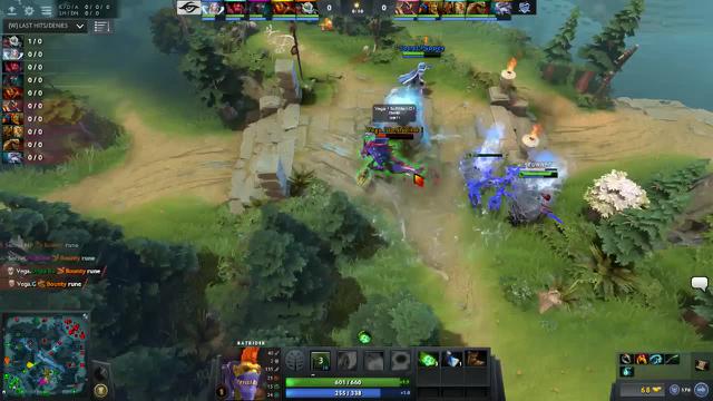 Fnatic.PieLieDie takes First Blood on Na`Vi.SoNNeikO!