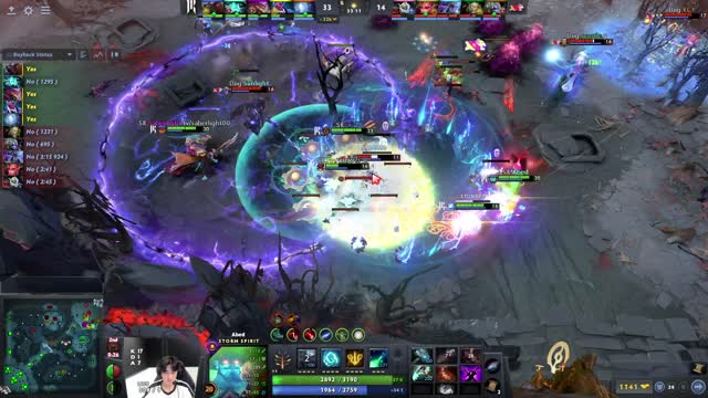 Arteezy gets a double kill!