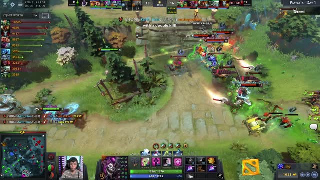 EHOME.Faith_bian gets a triple kill!