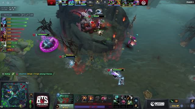 Hokori gets 3 kills!