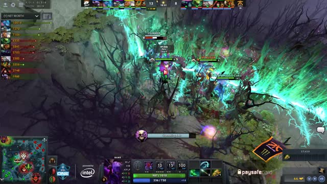 VP.Ramzes666 kills Fnatic.EternaLEnVy!