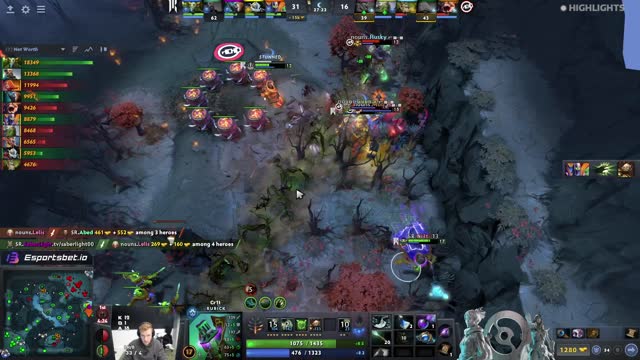 Arteezy's double kill leads to a team wipe!