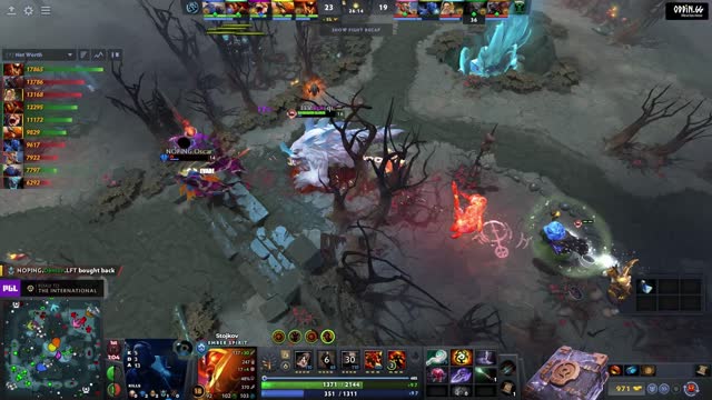 offlane (dog) kills Oscar!