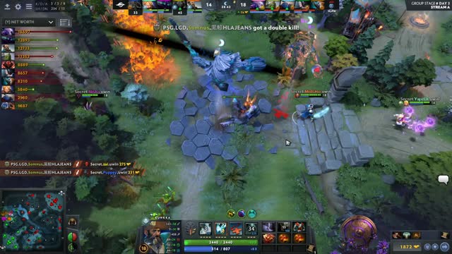 PSG.LGD.Maybe gets a double kill!