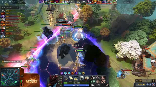 Newbee.Sneyking gets a triple kill!