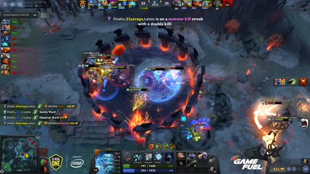 Fnatic.23savage's triple kill leads to a team wipe!