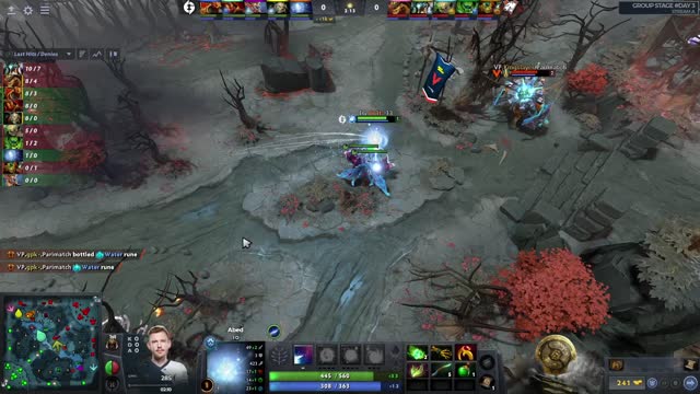 Arteezy takes First Blood on VP.Save!