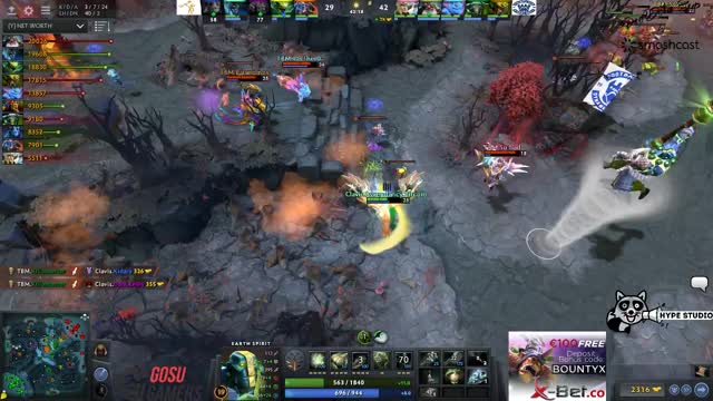 Killomancer (4-5 or we lost) gets a double kill!