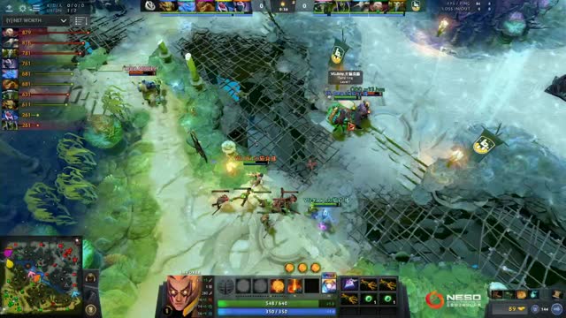 EHOME.hym takes First Blood on w33!