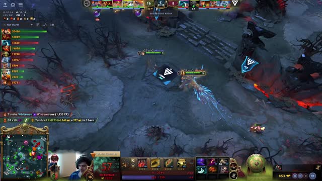 G2 x iG gets 2 kills!